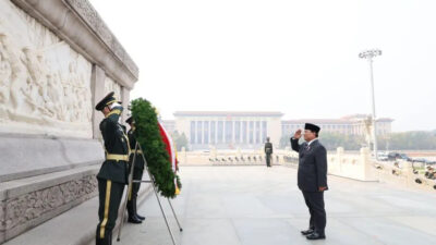 Presiden Prabowo Subianto Hormati Pahlawan China dalam Kunjungan Kenegaraan ke Beijing