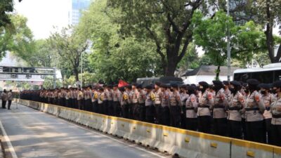 1.623 Personel Polisi Amankan Demo Mahasiswa di Patung Kuda Hari Ini