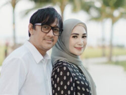 Kabar Mengejutkan! Andre Taulany Gugat Cerai Istrinya, Rien Wartia Trigina