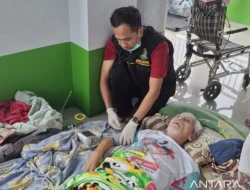 Cegah Penyakit Pascabanjir, Dinkes Kota Tangerang Siagakan Posko Kesehatan di Titik Pengungsian