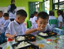Survei TBRC: 89,7 Persen Masyarakat Dukung Keberlanjutan Program Makan Bergizi Gratis (MBG)