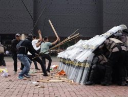 Jelang May Day, Polda Banten Gelar Simulasi Sispam Kota dan Siapkan Pengawalan Massa ke Jakarta