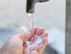 Terdampak Kekeringan, Warga Pulo Merak Cilegon Butuh 30 Ribu Liter Air Bersih Setiap Hari